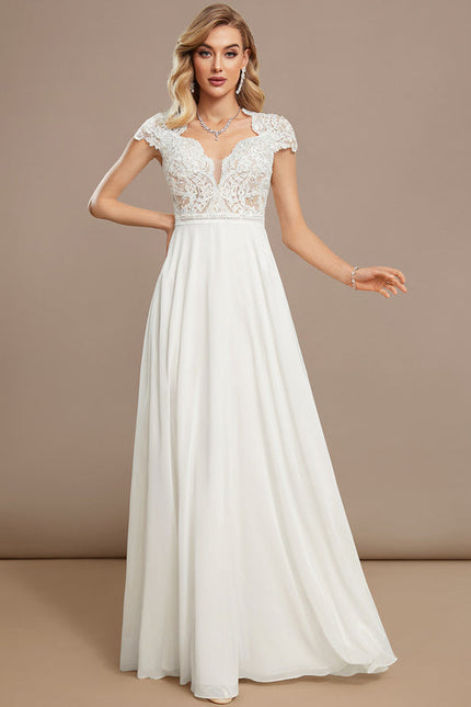Robe Nuptiale Col V Délicate
