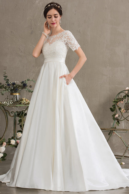 Robe Nuptiale Élégante À Poches
