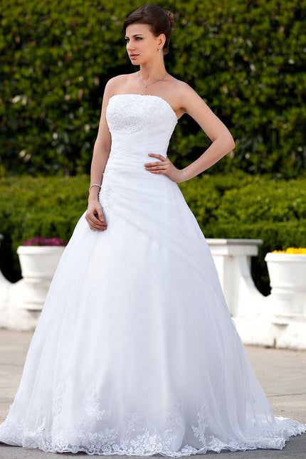 Robe Nuptiale Élégante En Satin. - gallery 2