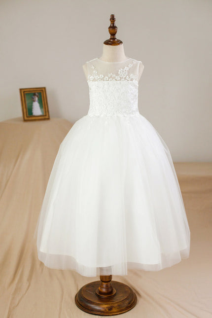 Robe Enfant Nuptiale En Tulle.