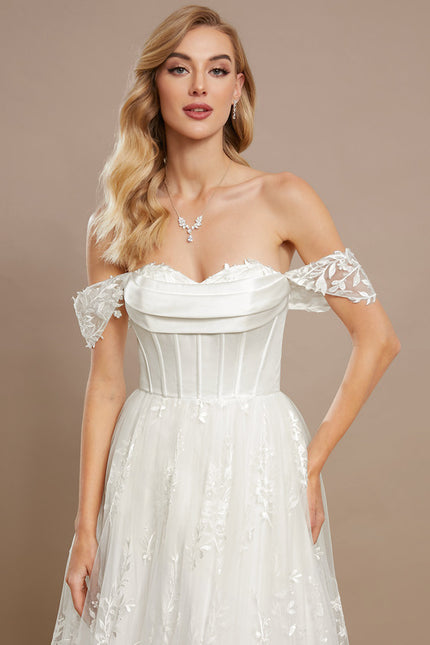 Robe Nuptiale Satinée À Manches Fleuries - gallery 4