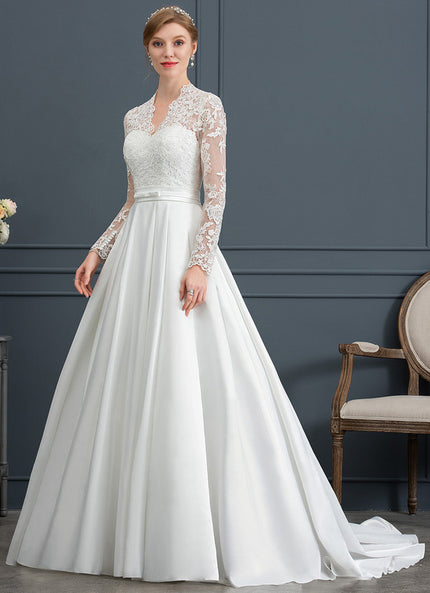 Robe Nuptiale Satinée À Manches En Dentelle