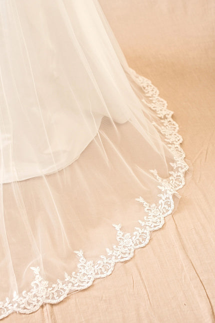 Robe Enfant Mariage Col Montant Élégant - gallery 2