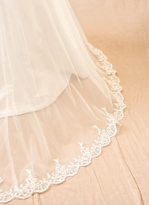 Robe Enfant Mariage Col Montant Élégant - gallery 2