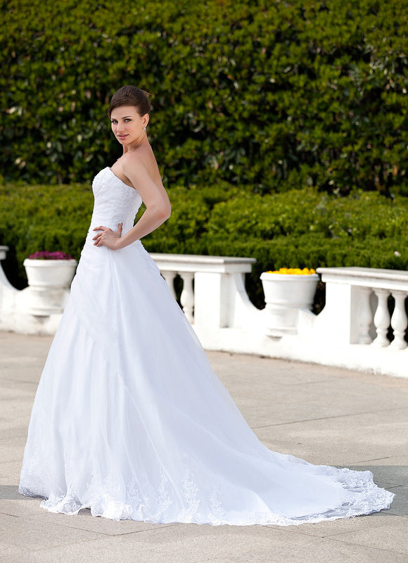 Robe Nuptiale Élégante En Satin. - gallery 5