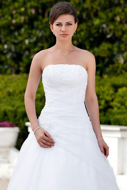 Robe Nuptiale Élégante En Satin. - gallery 6