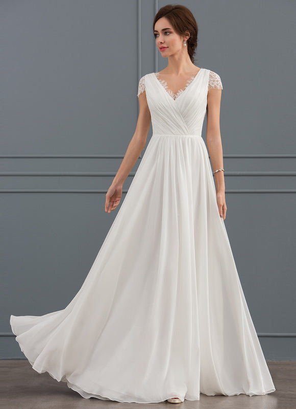 Robe Nuptiale Fluide À Dentelle Raffinée