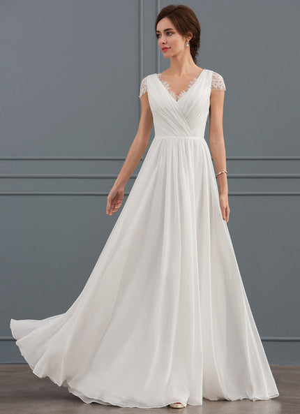 Robe Nuptiale Fluide À Dentelle Raffinée