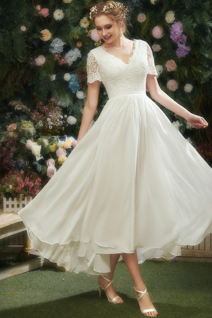 Robe Nuptiale Fluide À Dentelle