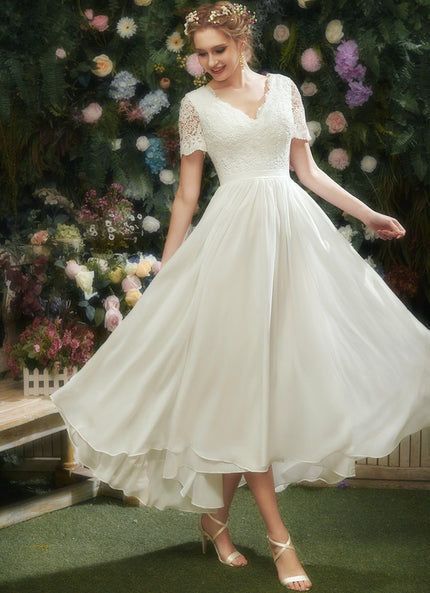 Robe Nuptiale Fluide À Dentelle