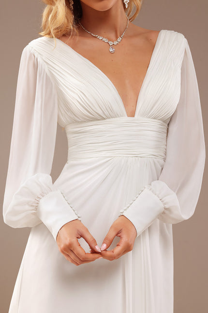 Robe Nuptiale Fluide À Manches Bouffantes - gallery 1