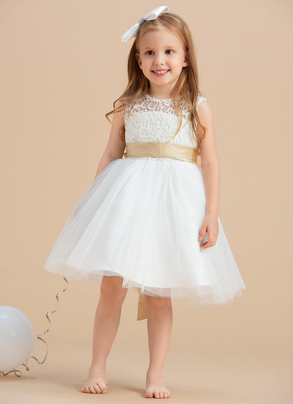 Robe Enfant Dentelle Élégante Avec Nœud - gallery 4