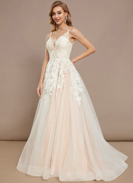 Robe Nuptiale Délicate À Traîne