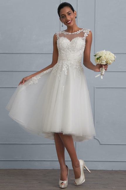 Robe Nuptiale Courte Élégante Tulle