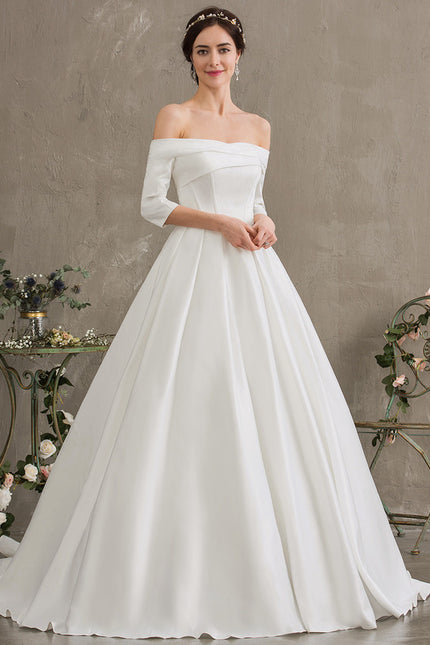 Robe Nuptiale Satinée Épurée Élégante