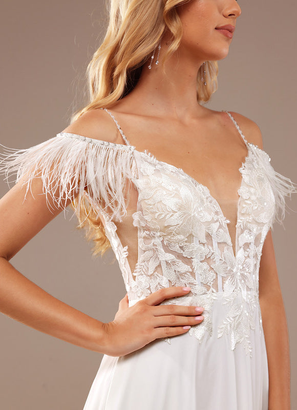 Robe De Mariée Avec Plumes. - gallery 8