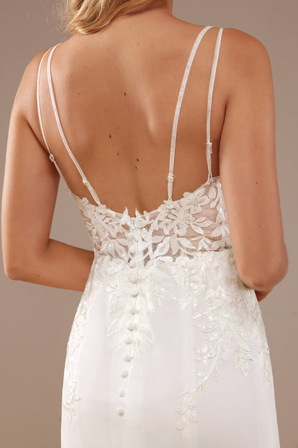 Robe De Mariée Moderne En Mousseline - gallery 1