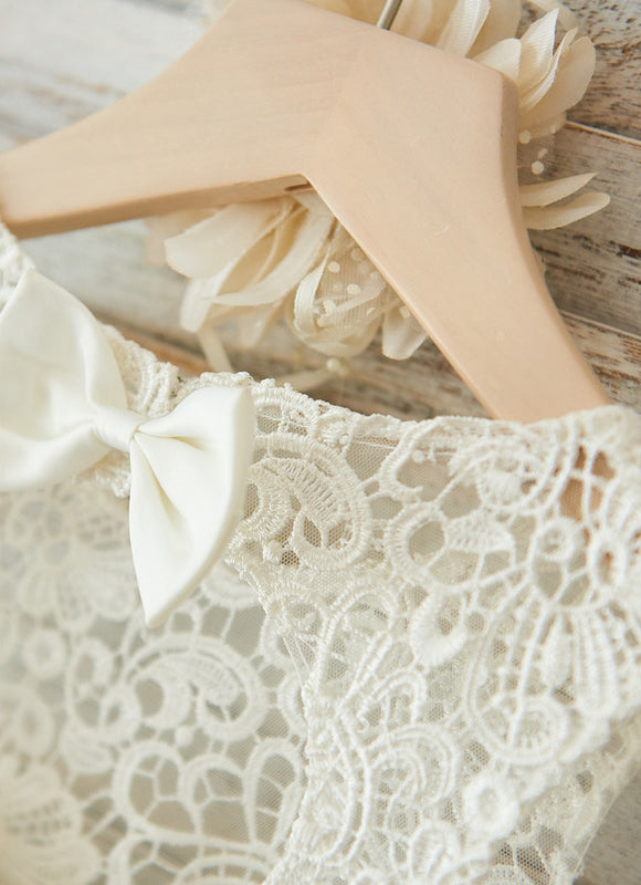 Robe Enfant Dentelle Élégante Avec Nœud - gallery 8