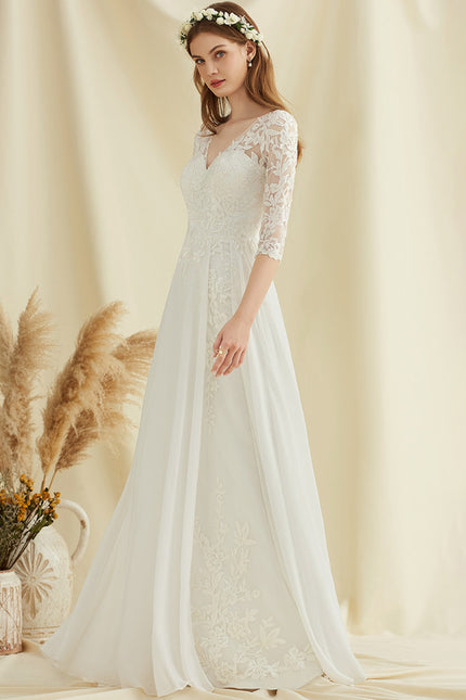 Robe Nuptiale Fluide À Manches En Dentelle - gallery 1